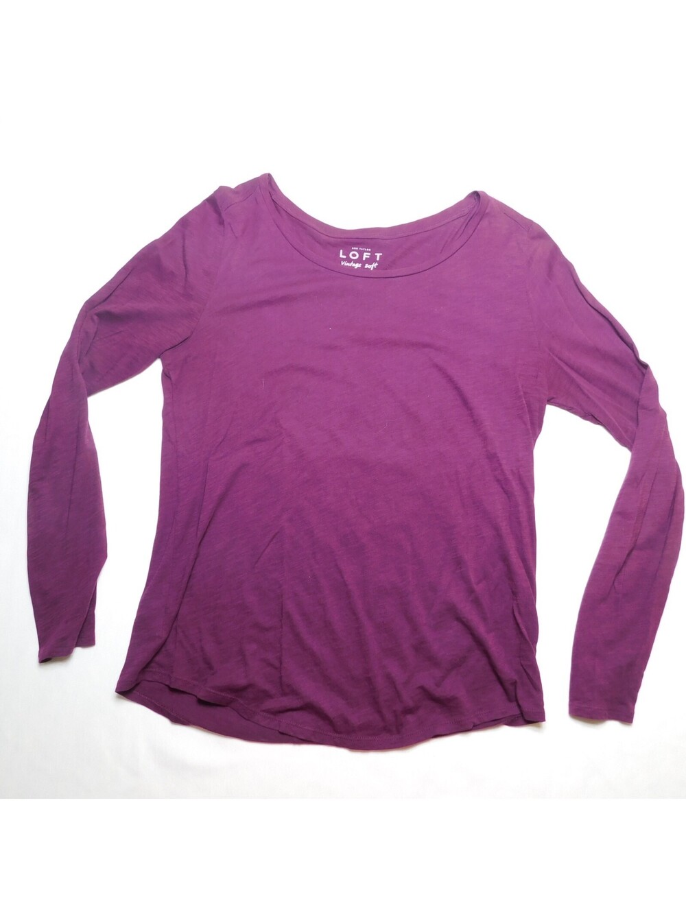 Ann Taylor LOFT Vintage Soft T-Shirt Womens Medium Purple Long Sleeve Tee M